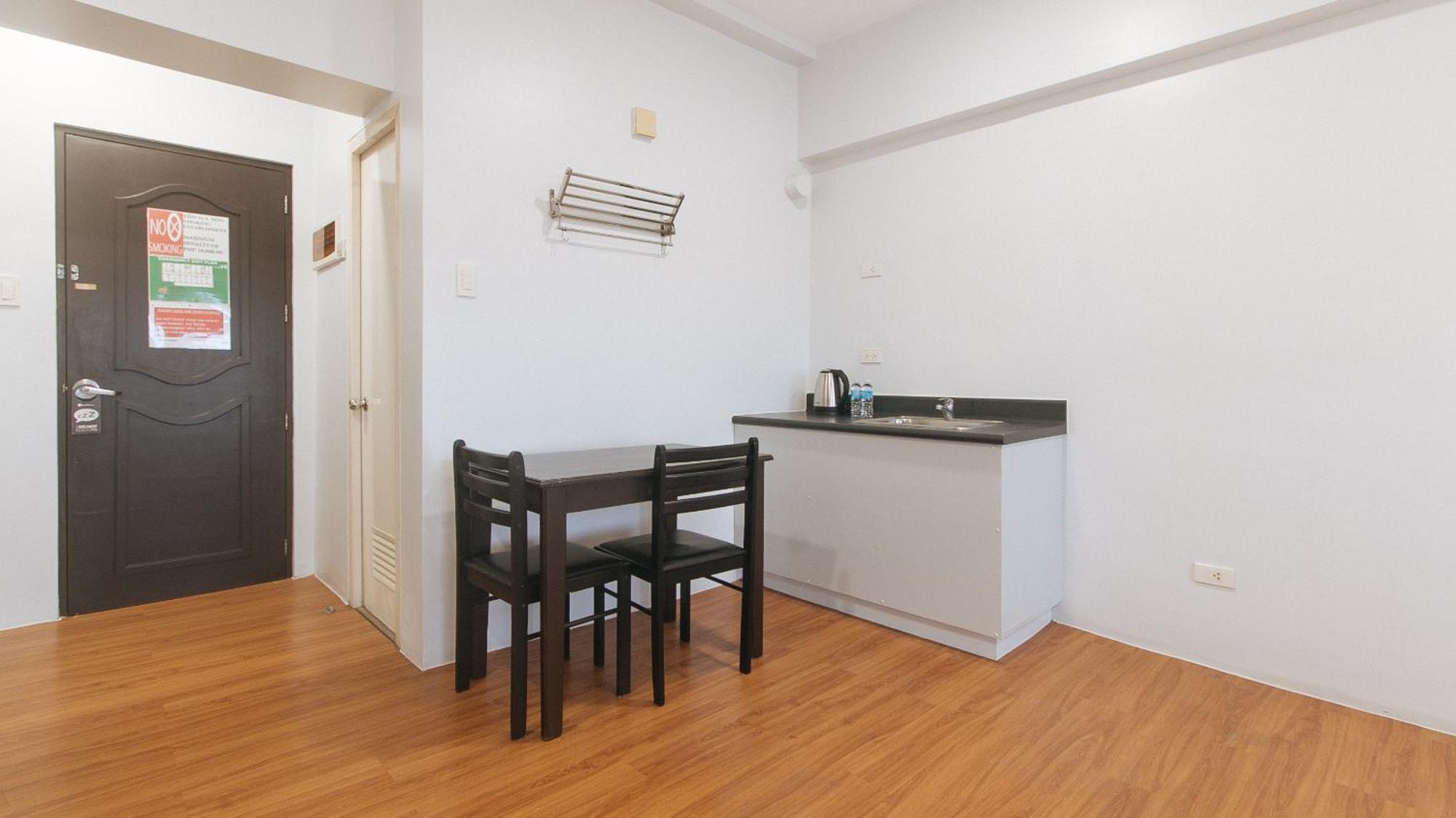מלון Reddoorz At Bp International Powerhouse Inc Near Sm מנילה מראה חיצוני תמונה